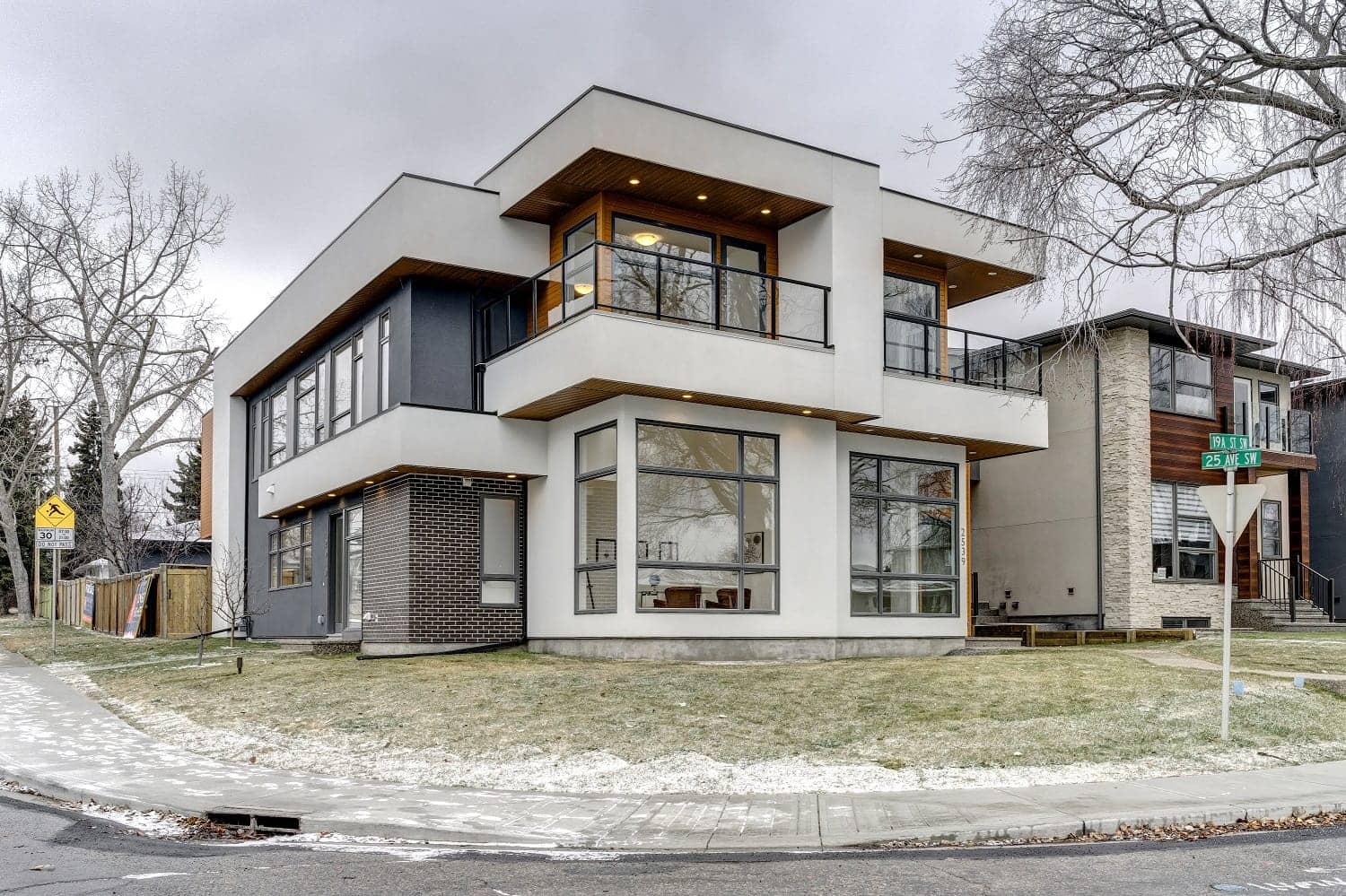 Calgary Custom Home Build by Sunset Homes